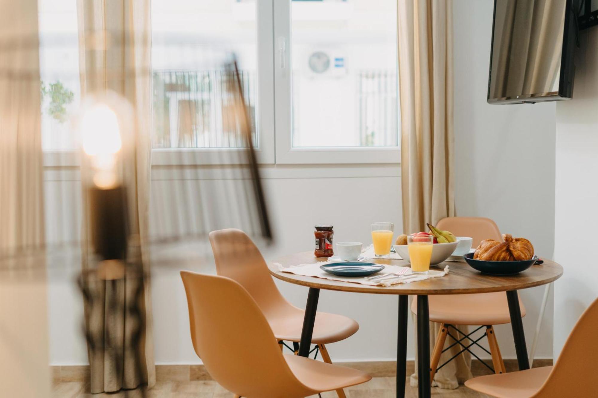 Coverlin Apartamentos San Francisco Malaga Pokój zdjęcie
